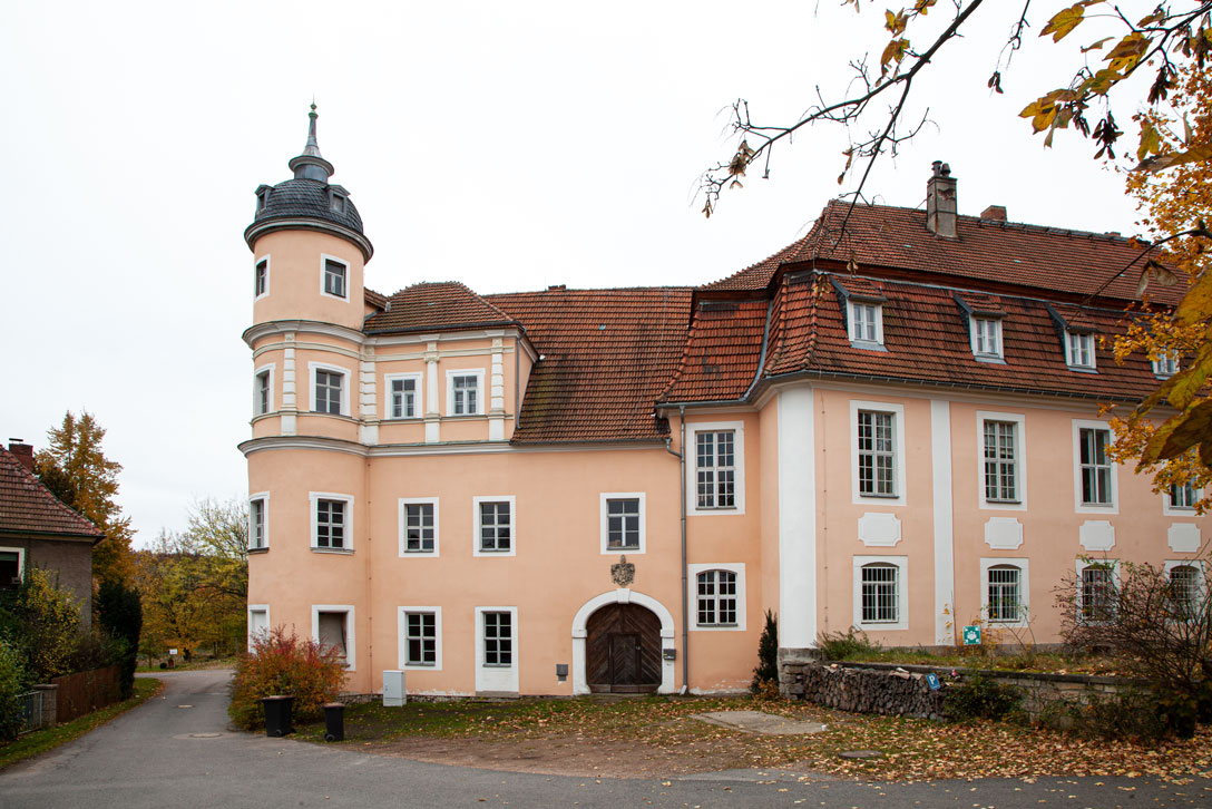 Schloss mit Turm - Schloss Reichstaedt